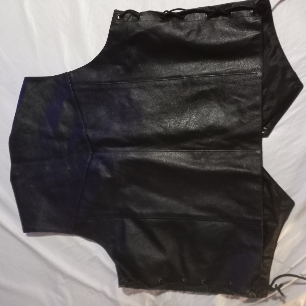 Leather vest - Picture 3 of 3